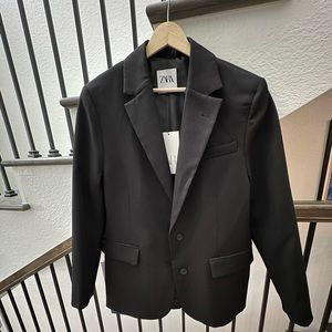 Black Zara blazer